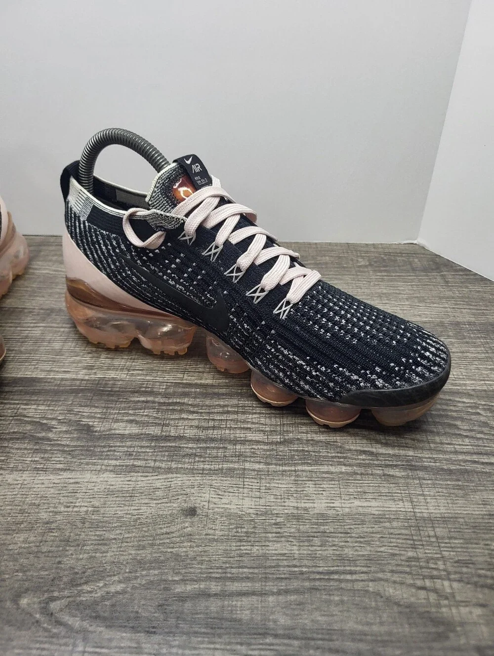 Nike Air VaporMax Flyknit 2 Shoes Womens Size 8.5 Black Running Sneakers
